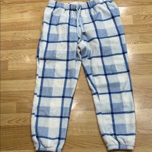 G64.   Plaid Lounge Pants in Blue and White